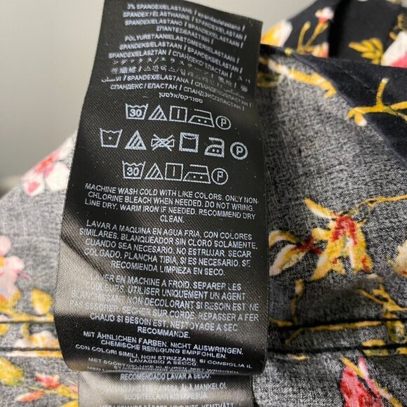 Guess Slim Fit Womens Black Floral Button Up Career Dress Shirt Size S - Picture 6 of 6